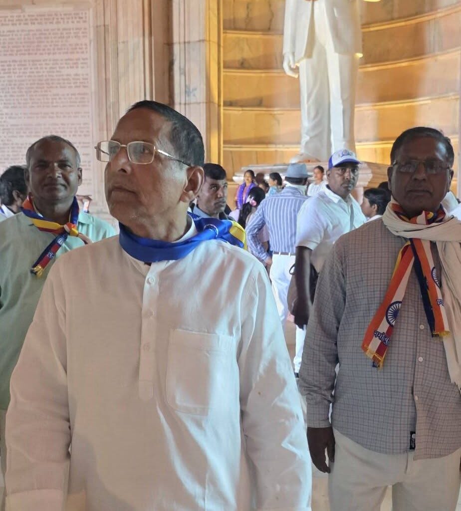 मऊ चेयरमैन अरशद जमाल ने लखनऊ अंबेडकर पार्क में बाबा साहब को किया नमन 2 671387644 1483497103117933 5476928322643644505 n