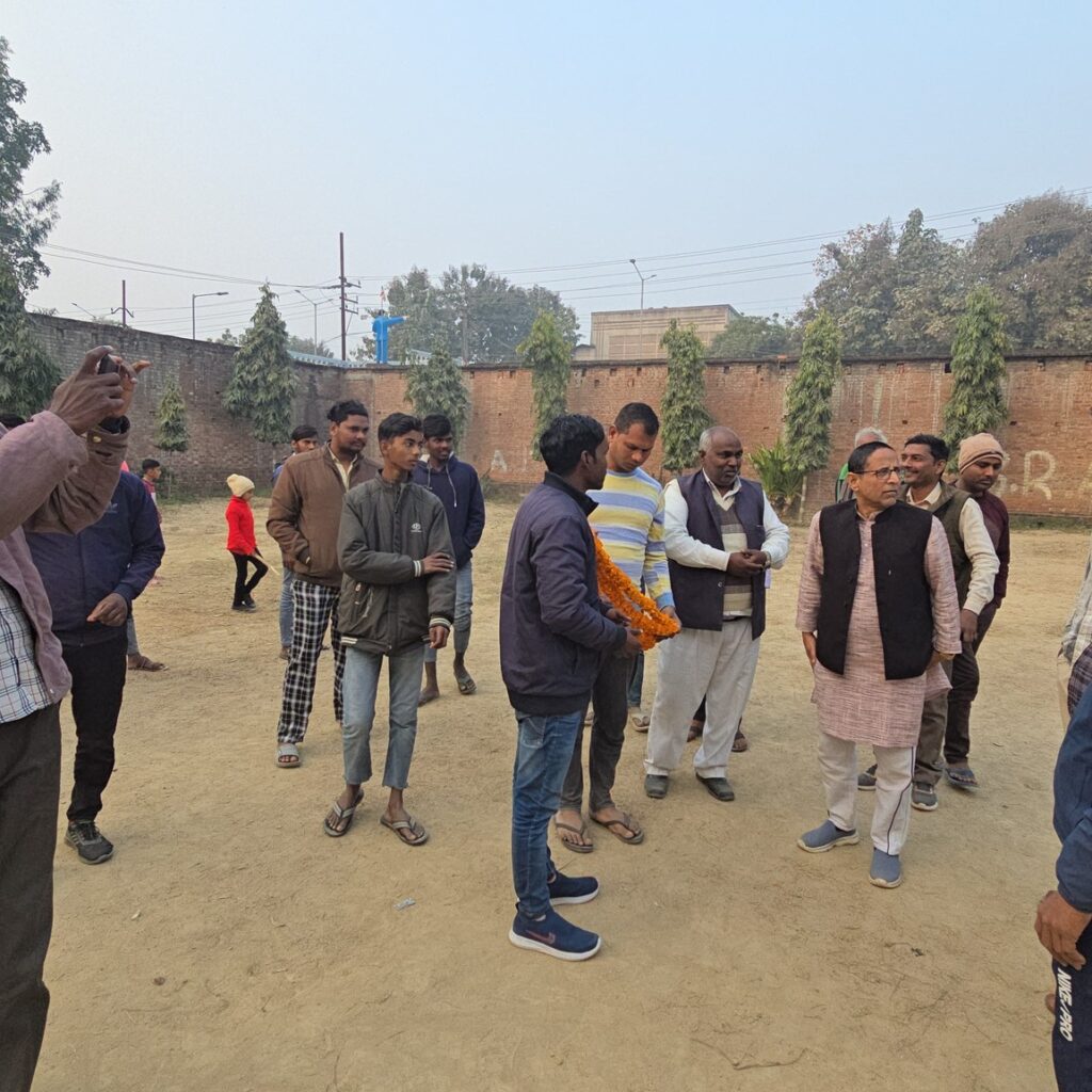 अरशद जमाल: हकीकतपुरा आंबेडकर पार्क के सुंदरीकरण का किया निरीक्षण 3 अरशद जमाल हकीकतपुरा आंबेडकर पार्क