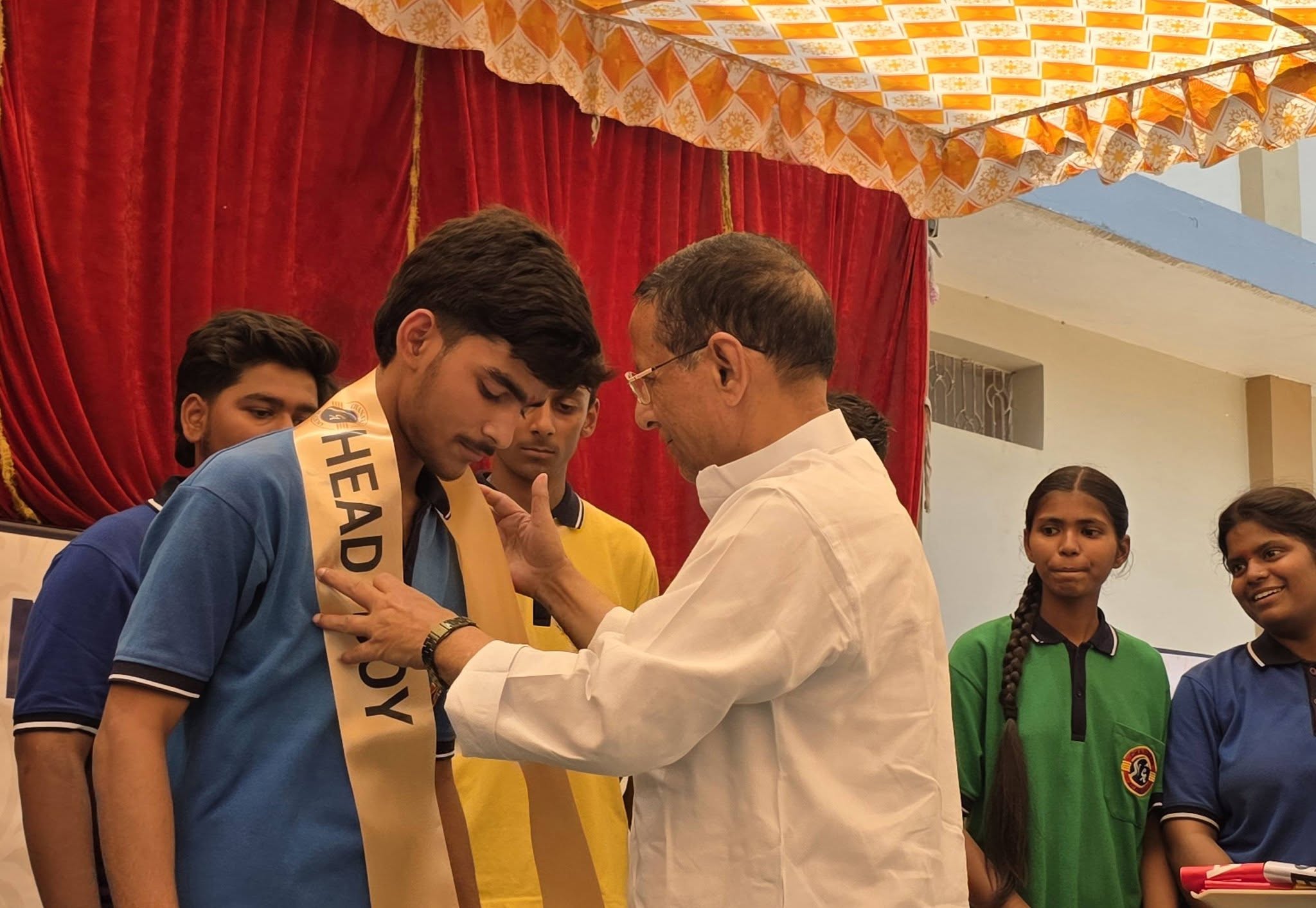Arshad Jamal ने चाणक्य एकेडमी में मदर्स-डे पर आयोजित कार्यक्रम में मुख्य अतिथि के रूप में की शिरकत 14 696824174 1503468437787466 6738797152929043203 n