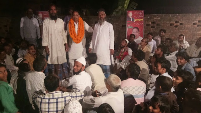 रघुनाथपुरा में पहली चुनावी जनसभा को किया सम्बोधित नगर के समुचित विकास के लिये करना है और काम-अरशद जमाल 3 RagunathpurameinWardMeetingkaDridhya1