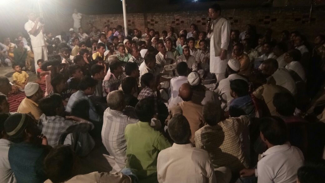 रघुनाथपुरा में पहली चुनावी जनसभा को किया सम्बोधित नगर के समुचित विकास के लिये करना है और काम-अरशद जमाल 4 RagunathpurameinWardMeetingkaDridhya2